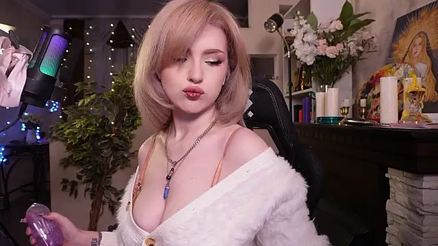 Snapshot of Chriss_Fox chatting on 1, 2, 2026 Chriss Fox online show from 1, 2, 2026