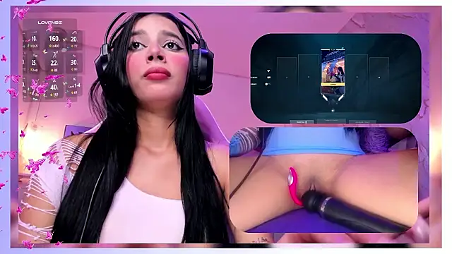 Snapshot of SweetieCloe_ chatting on 4, 3, 2026 SweetieCloe online show from 4, 3, 2026