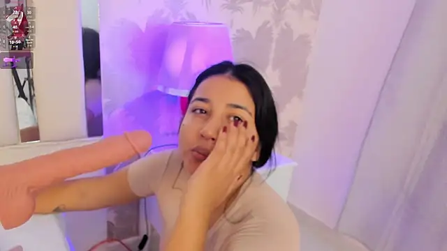 Snapshot of Miliaangeles chatting on 22, 2, 2026 Miliaangeles online show from 22, 2, 2026