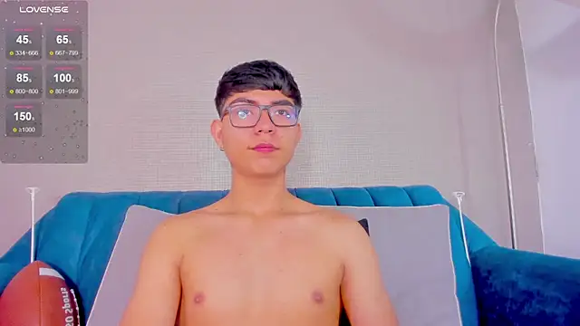 CodyTwink online show from 14, 3, 2025