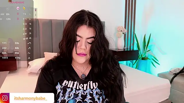 Harmonybabe  online show from 10, 5, 2026