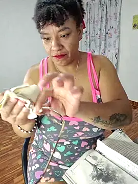 Snapshot of Selket11 chatting on 18, 9, 2025 Selket11 online show from 18, 9, 2025