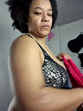 Snapshot of Selket11 chatting on 24, 11, 2025 Selket11 online show from 24, 11, 2025