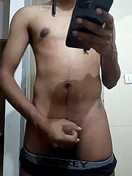 Snapshot of JerryJerome01 chatting on 12, 3, 2026 JerryJerome01 online show from 12, 3, 2026