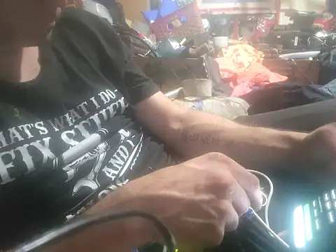 robeaulieu02 online show from 20, 9, 2025