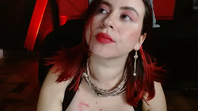 Naty slavedoll online show from 1, 2, 2025