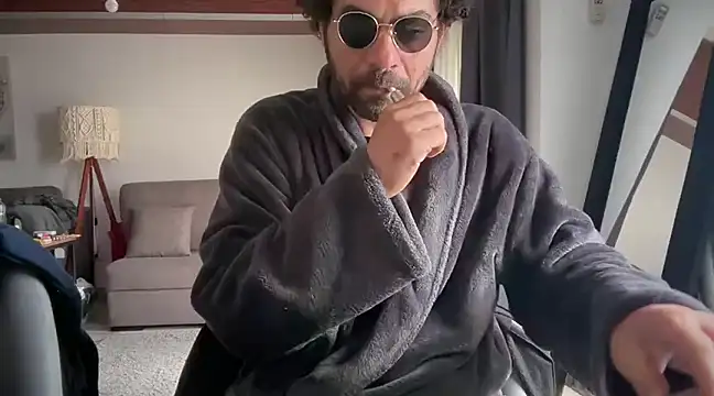 RoyalPharaoh online show from 19, 2, 2025