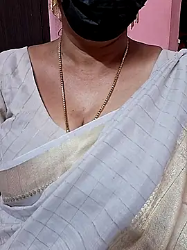 ananya956 online show from 3, 10, 2025