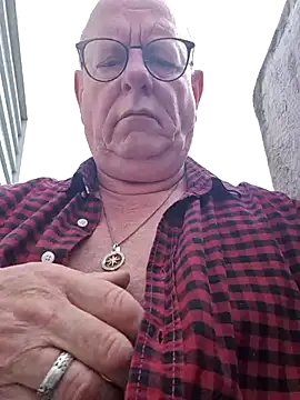 andrejoyfull64 online show from 8, 5, 2026