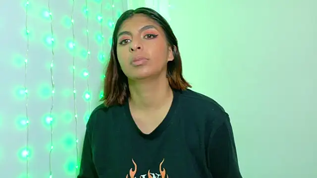 im anna  online show from 6, 10, 2025