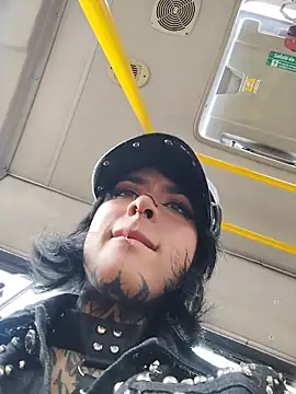 taaylor33 online show from 6, 3, 2026