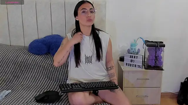 anny roberts online show from 19, 5, 2026