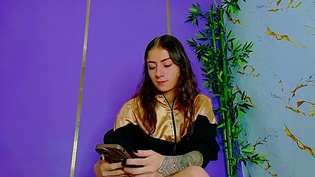 Snapshot of scarlet-jonesx chatting on 26, 9, 2025 scarlet-jonesx online show from 26, 9, 2025