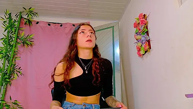 scarlet-jonesx online show from 22, 5, 2026