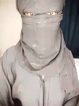 Hot-zeenah online show from 9, 2, 2025