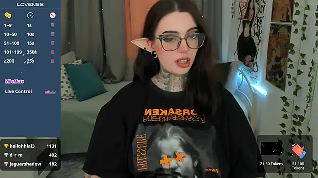 Snapshot of Dixi_Pixi_ chatting on 2, 2, 2025 Dixi Pixi  online show from 2, 2, 2025