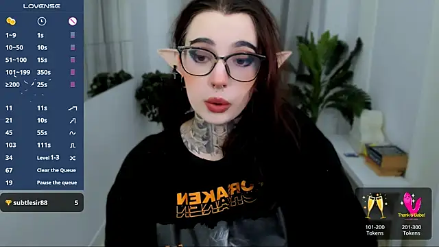 Snapshot of Dixi_Pixi_ chatting on 6, 2, 2025 Dixi Pixi  online show from 6, 2, 2025