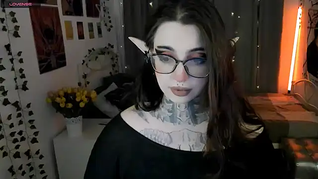 Snapshot of Dixi_Pixi_ chatting on 28, 9, 2025 Dixi Pixi  online show from 28, 9, 2025