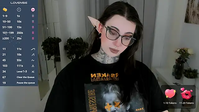 Snapshot of Dixi_Pixi_ chatting on 9, 10, 2025 Dixi Pixi  online show from 9, 10, 2025