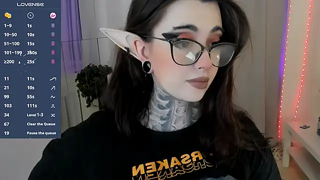 Snapshot of Dixi_Pixi_ chatting on 10, 10, 2025 Dixi Pixi  online show from 10, 10, 2025