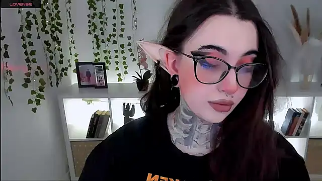 Snapshot of Dixi_Pixi_ chatting on 11, 10, 2025 Dixi Pixi  online show from 11, 10, 2025