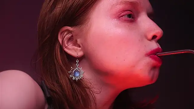 ginger hugs online show from 27, 12, 2024