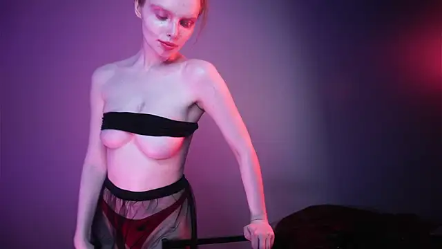 ginger hugs online show from 11, 1, 2025