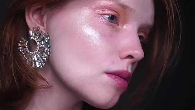 ginger hugs online show from 10, 2, 2025