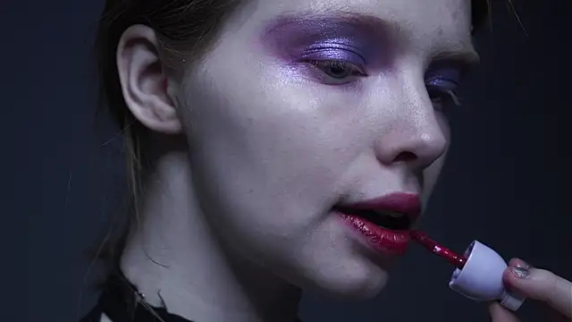 ginger hugs online show from 14, 3, 2025