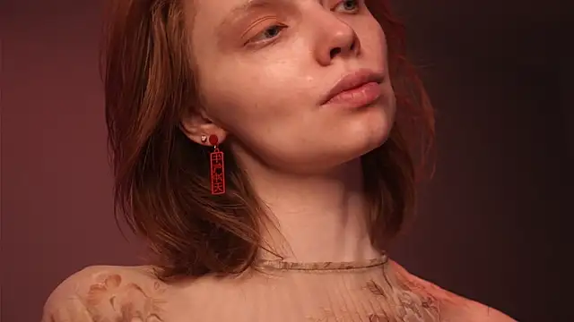 ginger hugs online show from 6, 11, 2025