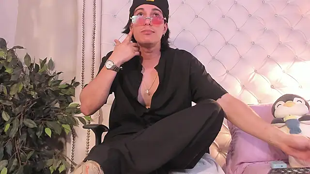 Karimferrer online show from 9, 5, 2026