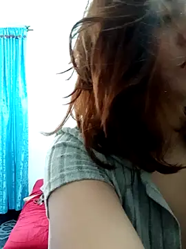 Snapshot of LisbethMoore_ chatting on 5, 2, 2025 LisbethMoore online show from 5, 2, 2025