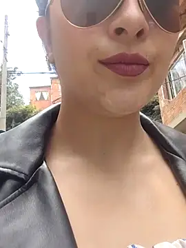 Snapshot of LisbethMoore_ chatting on 25, 9, 2025 LisbethMoore online show from 25, 9, 2025