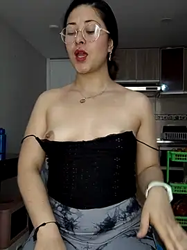 Snapshot of LisbethMoore_ chatting on 10, 2, 2026 LisbethMoore online show from 10, 2, 2026