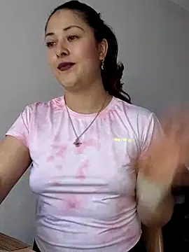 LisbethMoore  online show from 6, 3, 2026