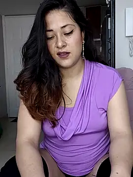 LisbethMoore  online show from 27, 5, 2026