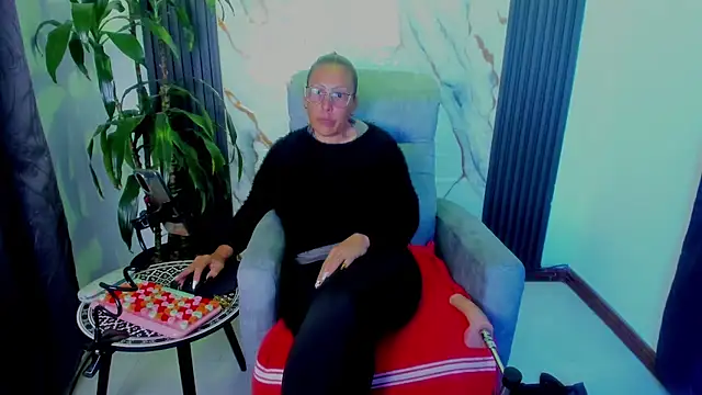 BrendaSex Hot online show from 10, 2, 2026