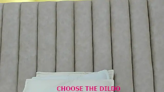 Snapshot of FreyaMoller chatting on 19, 9, 2025 FreyaMoller online show from 19, 9, 2025