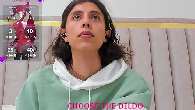 Snapshot of FreyaMoller chatting on 20, 9, 2025 FreyaMoller online show from 20, 9, 2025