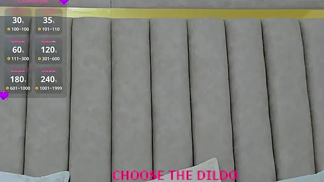 Snapshot of FreyaMoller chatting on 22, 11, 2025 FreyaMoller online show from 22, 11, 2025