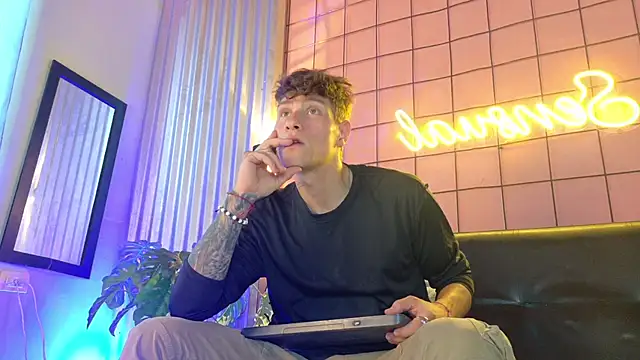 Snapshot of french_sexx chatting on 16, 1, 2026 french sexx online show from 16, 1, 2026