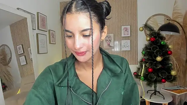 Snapshot of Kimm_khalifa chatting on 3, 1, 2025 Kimm khalifa online show from 3, 1, 2025