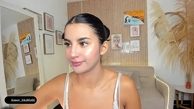 Snapshot of Kimm_khalifa chatting on 24, 1, 2025 Kimm khalifa online show from 24, 1, 2025