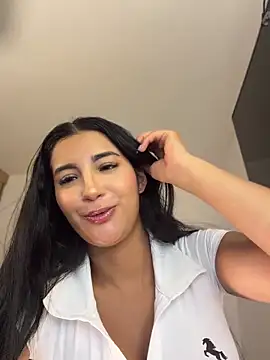 Kimm khalifa online show from 17, 6, 2026