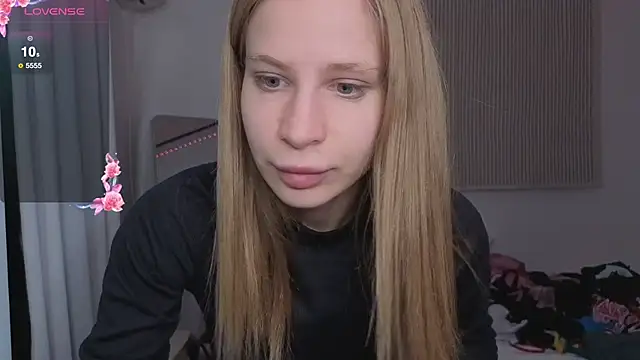 Snapshot of Elis_Fox chatting on 16, 2, 2026 Elis Fox online show from 16, 2, 2026