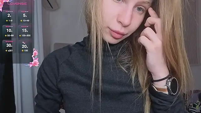 Snapshot of Elis_Fox chatting on 18, 2, 2026 Elis Fox online show from 18, 2, 2026