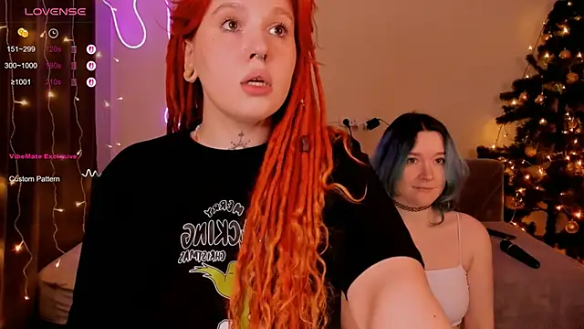 Snapshot of alisahug chatting on 16, 12, 2025 alisahug online show from 16, 12, 2025