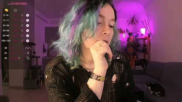 Snapshot of alisahug chatting on 17, 1, 2026 alisahug online show from 17, 1, 2026