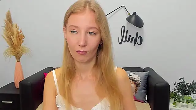 LolaWilsons online show from 27, 9, 2025