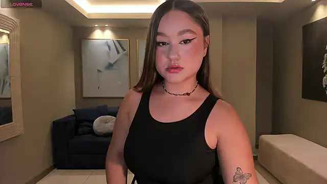 Snapshot of SamanthaConnor_ chatting on 2, 1, 2025 SamanthaConnor online show from 2, 1, 2025